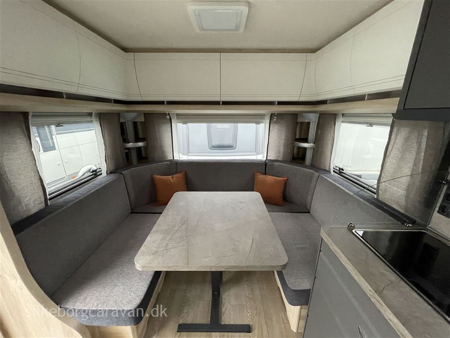 Hobby De Luxe 540 UL